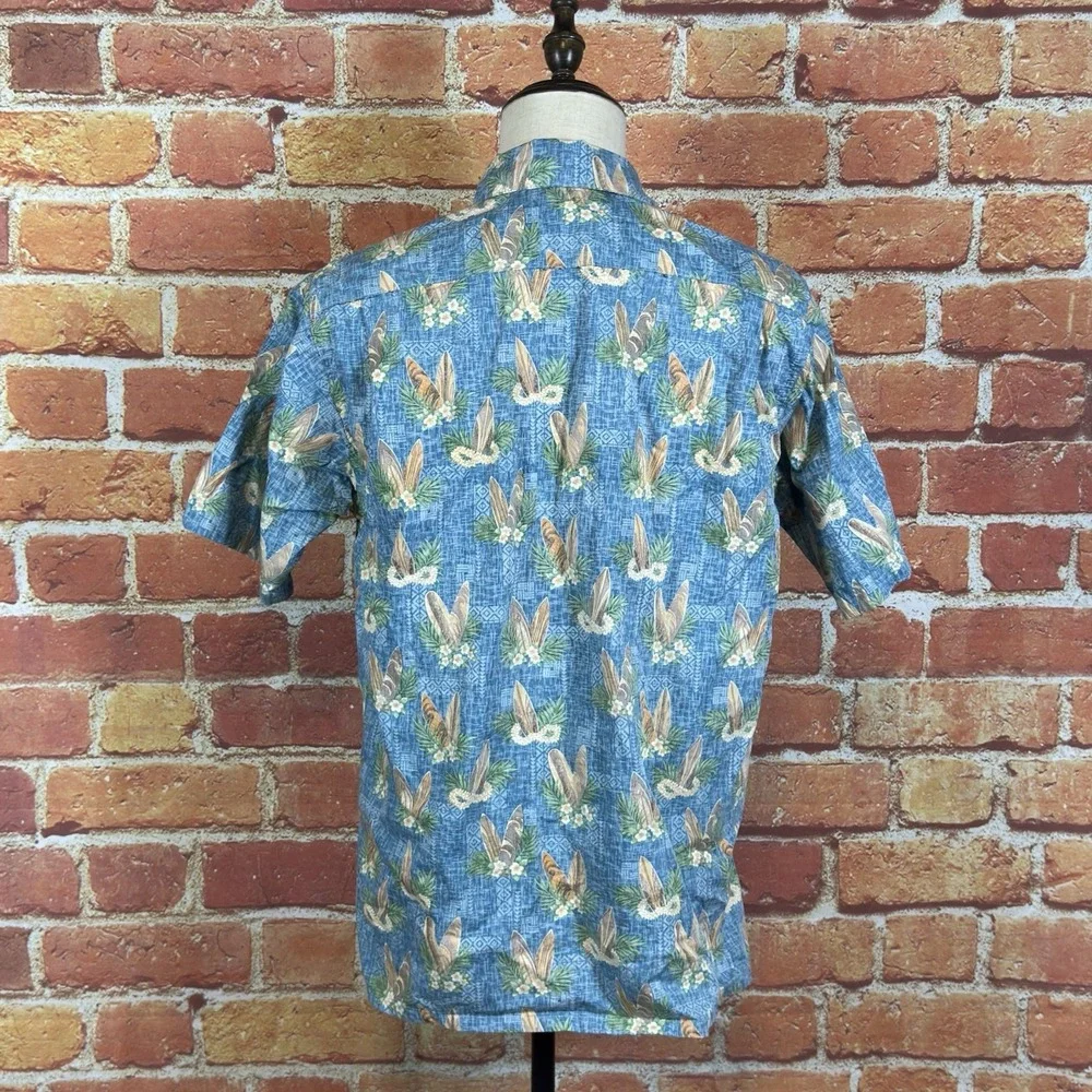 Go Barefoot Hawaiian Shirt Button Up Reverse Print Tropical Surf Mens Size Small